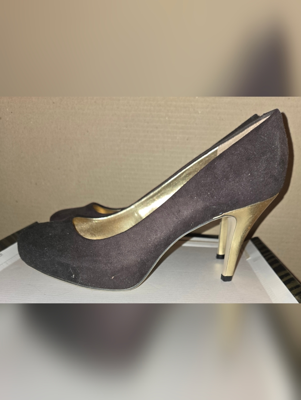 BNIB Madden Girl Getta Black & Gold High Heel Shoes Sz 10 M